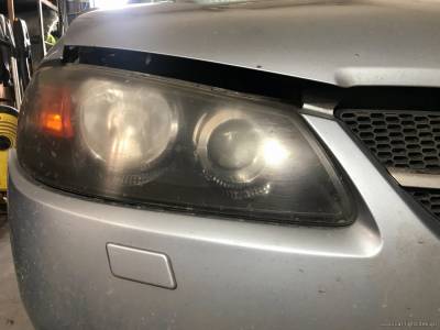 Оптика автомобиля Nissan Almera до ремонта