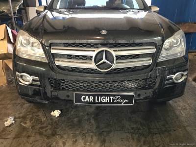 Полировка фар Mercedes