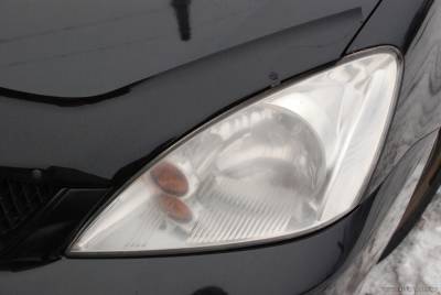 Устранение запотевания автомобильных фар
