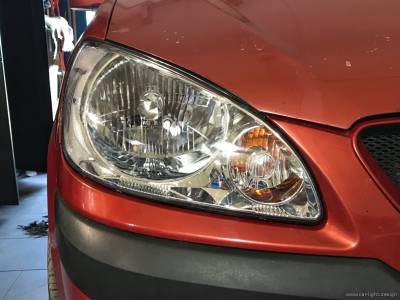 Правая фар Hyundai после полировки