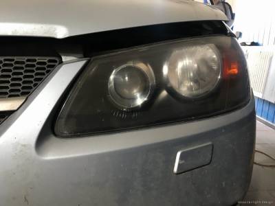 Фара автомобиля Nissan Almera до ремонта