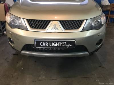 Ремонт стекол автомобиля Mitsubishi Outlander XL