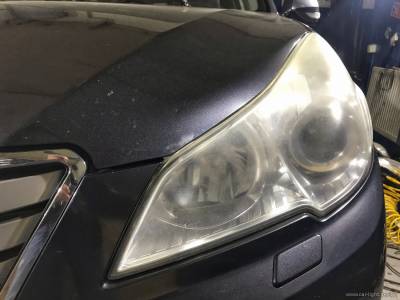 Фары Subaru Outback до полировки