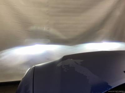 Свет от установленных новых билинз в адаптивных фарах Лексус Свет от установленных новых билинз в адаптивных фарах Лексус