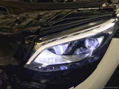 Ремонт запотевания фары Mercedes-Benz GLE