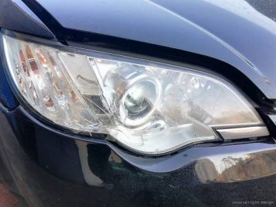 Фара Subaru Outback после ДТП