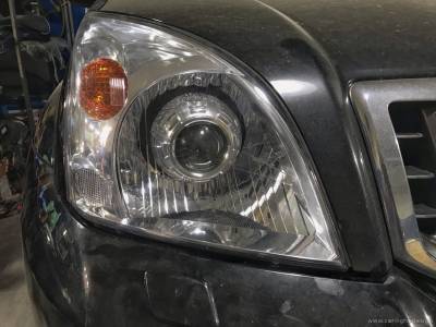 Установленная билинза 3.0 дюйма в галогенную фару Toyota Prado