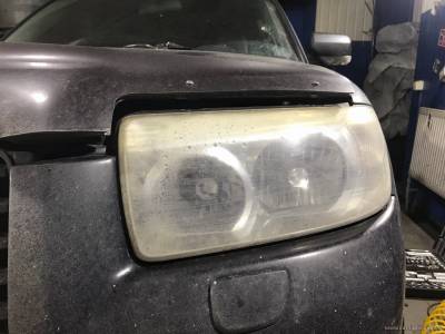 Нерабочая фара Subaru Forester