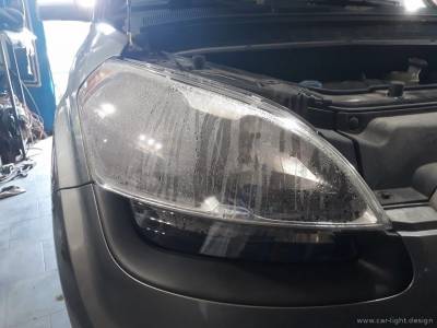 Запотевшая фара KIA Soul