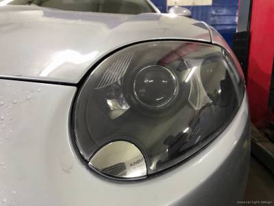 Восстановленные фары Jaguar XKR