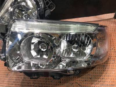 Новые стекла на фарах Subaru Forester