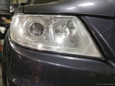Оптика Subaru до замены линз и полировки стекла фары