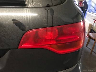 Галогенные стоп фары Audi Q7