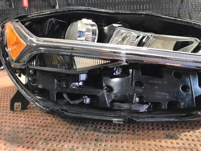 Распаковка фар Audi A7