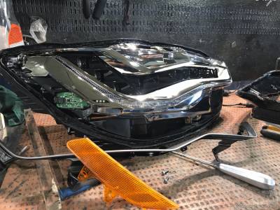 Распаковка фары Audi A6 c7 для покраски отражателя