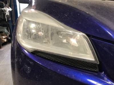 Фары Ford Kuga до установки биксеноновых линз