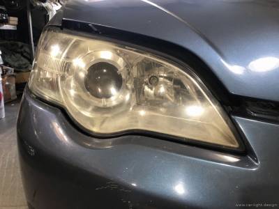 Состояние фар Subaru Legacy до реставрации