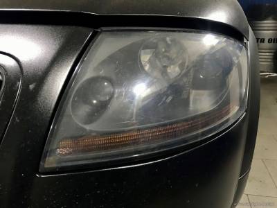 Фара Audi TT с заводской ксеноновой линзой