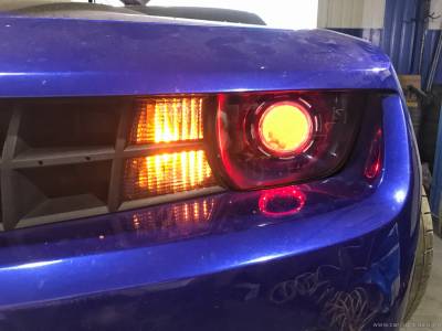 Свет дьявольских глазок (Devil eyes) в фарах Chevrolet Camaro