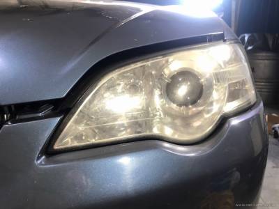Состояние фар Subaru Legacy до реставрации