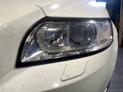 Фара Volvo S40 до внутренней чистки