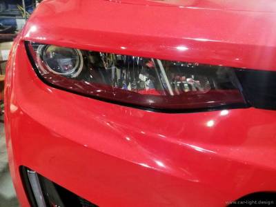 Фары Chevrolet Camaro ZL1 с билинзой и дьявольскими глазками