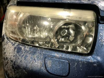 Фара Subaru Forester до ремонта