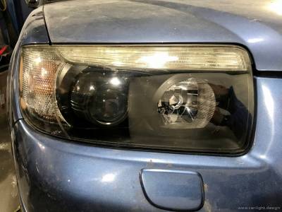Фара Subaru Forester 3 с установленной биксеноновой линзой