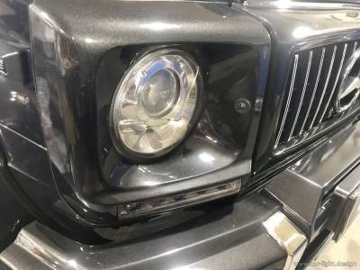 Разбитое стекло фары Mercedes-Benz G63