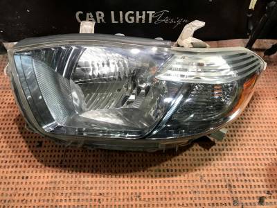 Заводская галогенная фара Toyota Highlander