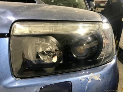 Фара Subaru Forester 3 с установленной биксеноновой линзой