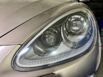 Оптика Porsche Cayenne с установленной bi-led линзой