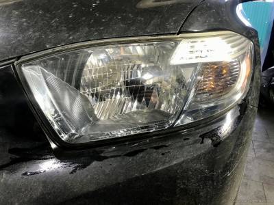 Заводская галогенная фара автомобиля Toyota Highlander