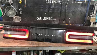 Извлеченная задняя светодиодная панель стоп фары автомобиля Dodge